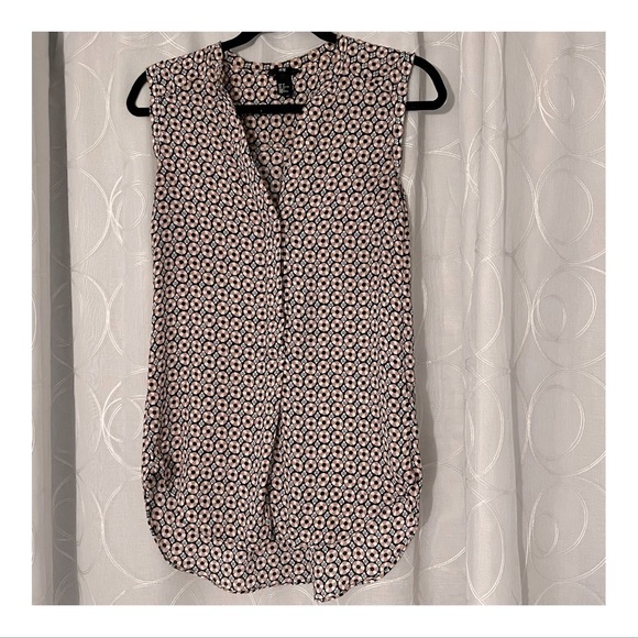 H&M Pink and Navy Floral Sleeveless Tunic || Size 2 - Picture 1 of 7